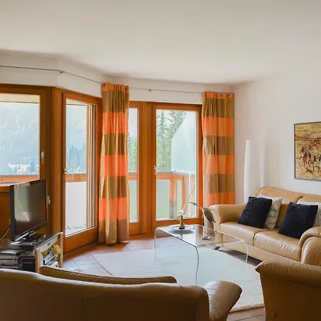 Serena 202 Apartment
